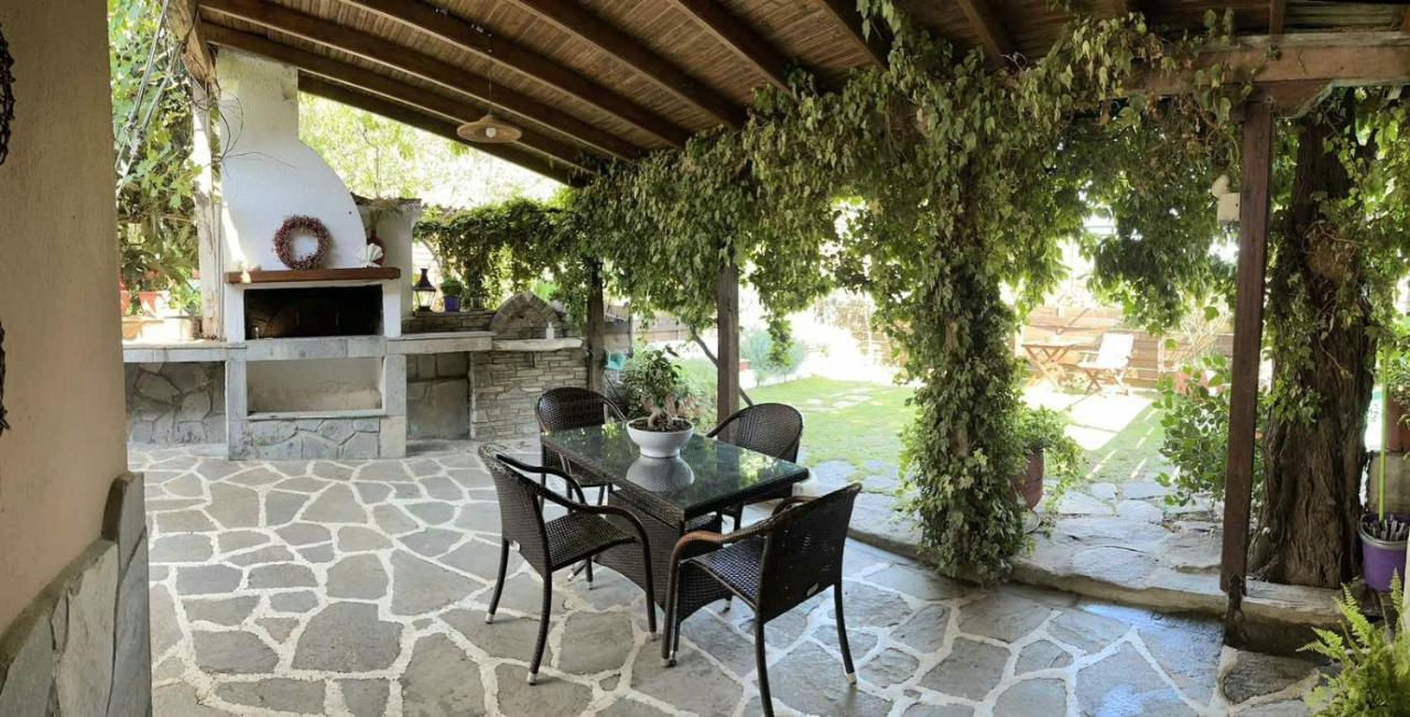 Penzion Theodoras House Nea Iraklitsa Exteriér fotografie