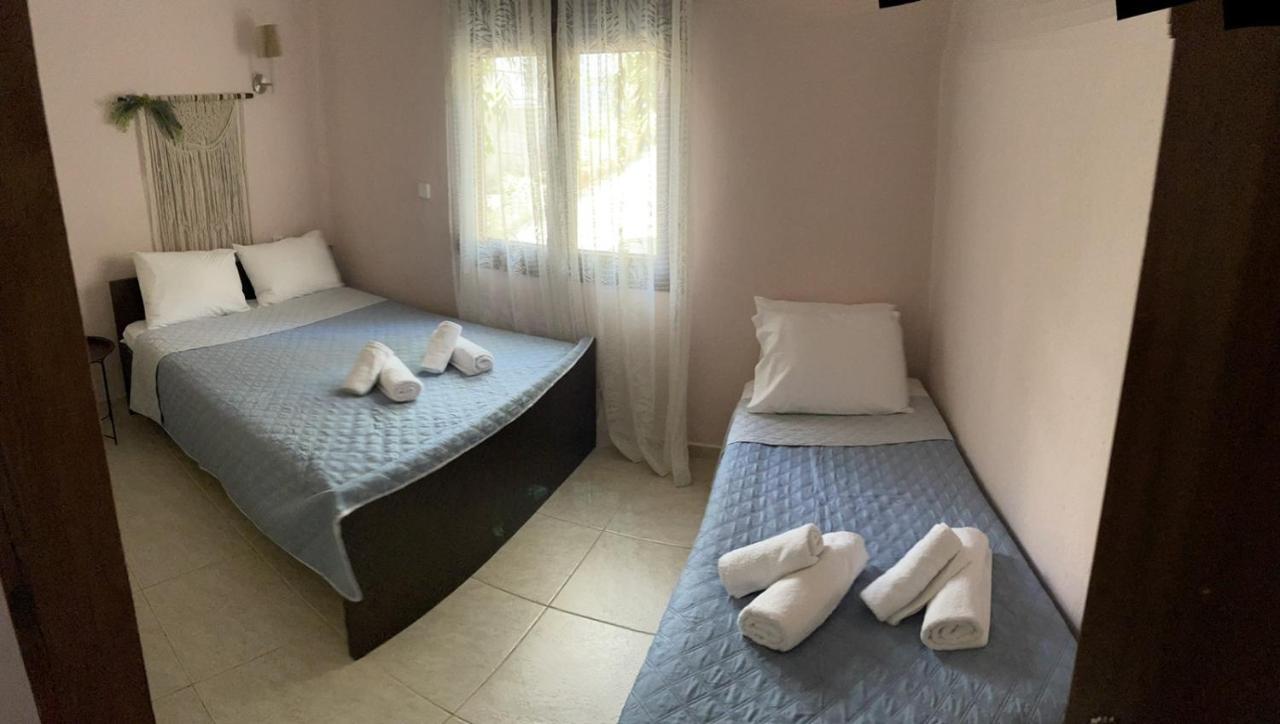 Penzion Theodoras House Nea Iraklitsa Exteriér fotografie